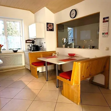 Apartmán Sterne-fewo-80qm-mit-balkon-in-86825-bad-woerishofen-zentrum-kurzone-1 *